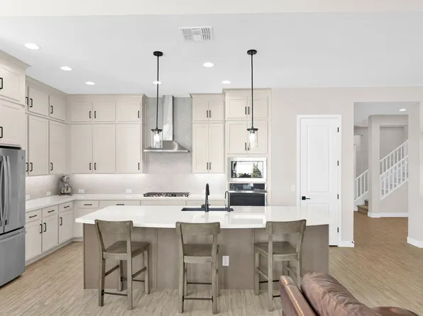 1932 W ROWEL Road, Phoenix, AZ 85085