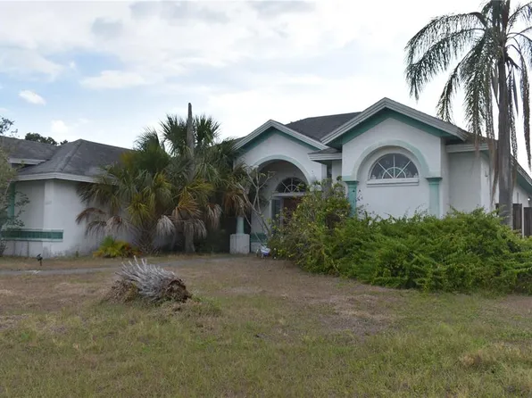 10223 Tarragon Dr, Riverview, FL 33569