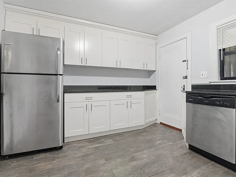 34 Weston Ave #4 — Photo 12