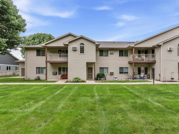 339 Starkweather Dr, Beaver Dam, WI 53916