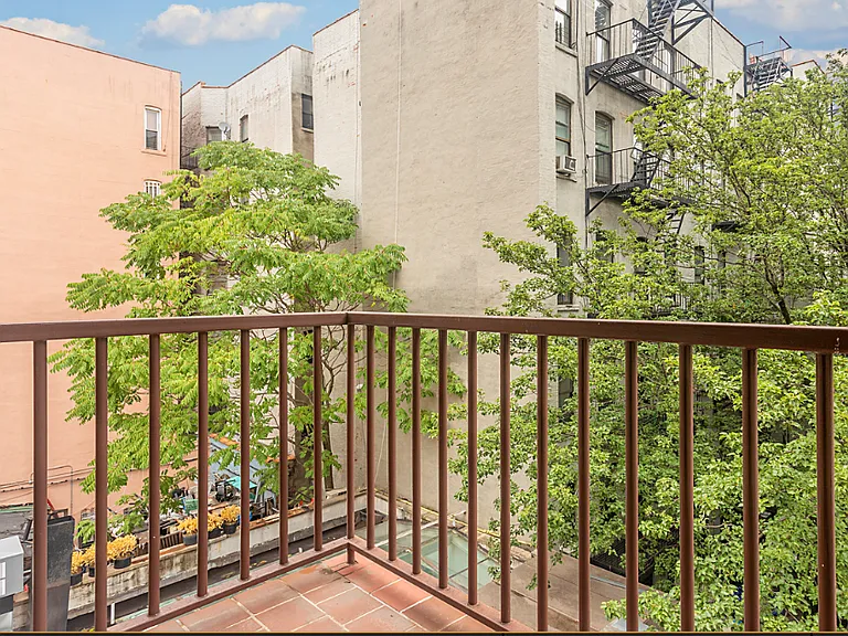 41 Avenue B #4C — Photo 7