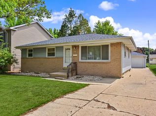 4808 S 24th St, Milwaukee, WI 53221