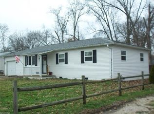 269 S Maple Dr, Mineral Wells, WV 26150