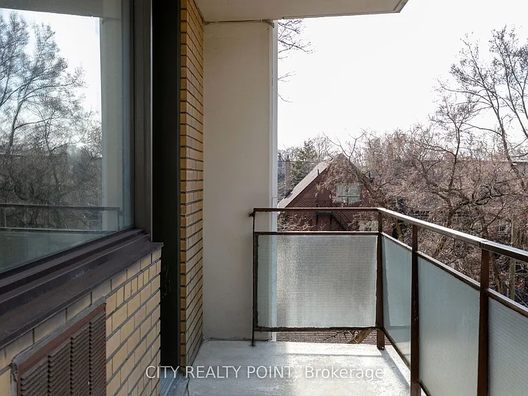 276 Saint George St #209 — Photo 7