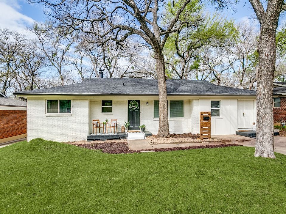 1st image of 708 Oakwood Dr