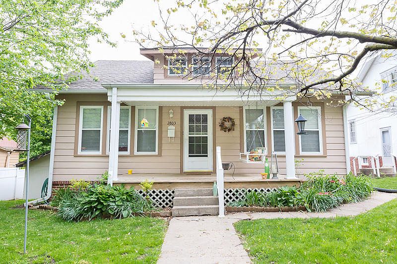 1st image of 2803 Doniphan Ave