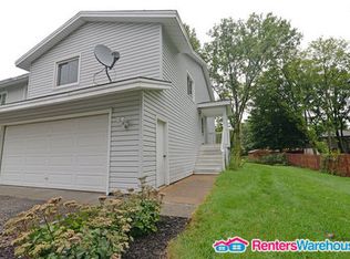 11905 Xeon St NW, Coon Rapids, MN 55448