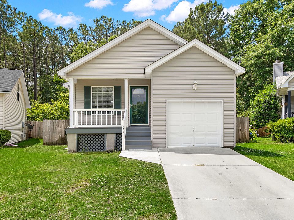 1st image of 471 Courtland Dr