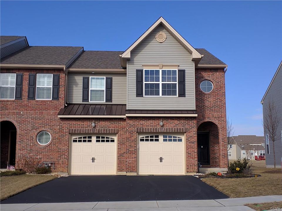1st image of 4484 Elmwood Dr