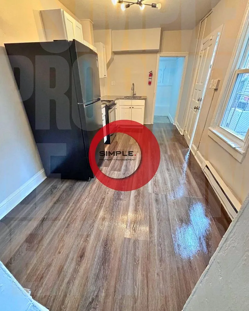 3 bedroom 1 bath house — Photo 2