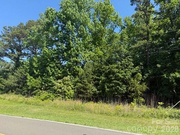 2nd image of 202 Long Creek Rd