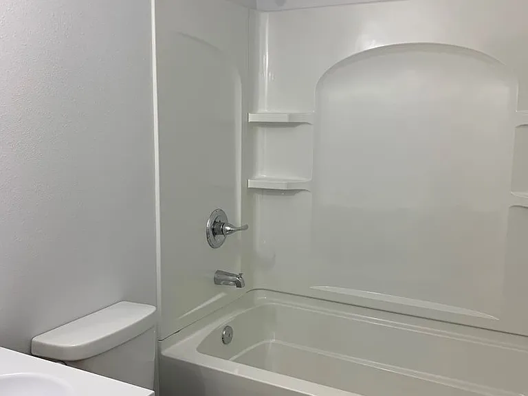 345 S Pike Ave — Photo 6