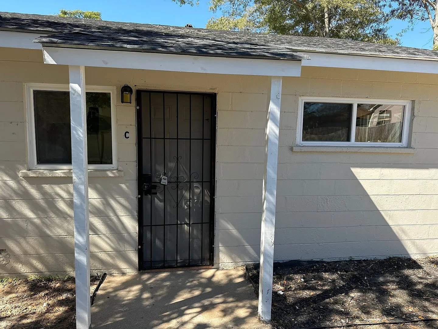 117 Blanton Ave — Photo 1