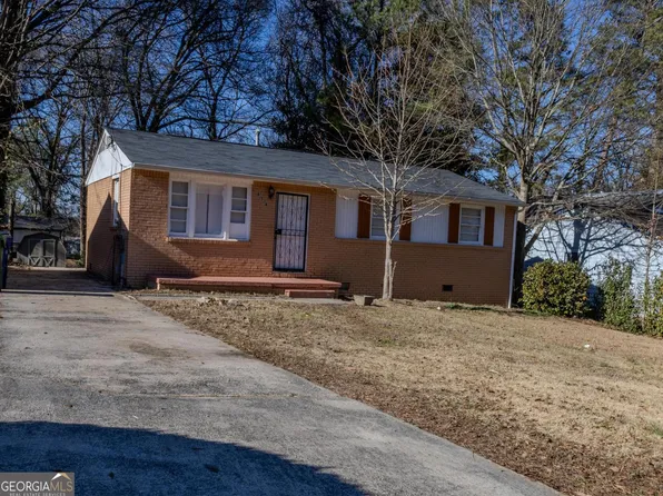 858 Bolton Pl NW, Atlanta, GA 30331