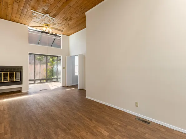600 Aztec Rd NW, Albuquerque, NM 87107