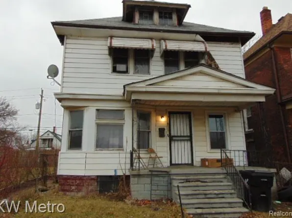 3015 Van Dyke St, Detroit, MI 48214