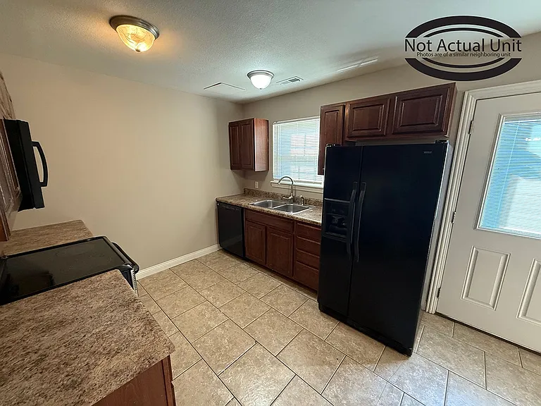 7455 E Noah Ct — Photo 6