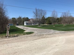 7640 Dell Rd, Saline, MI 48176