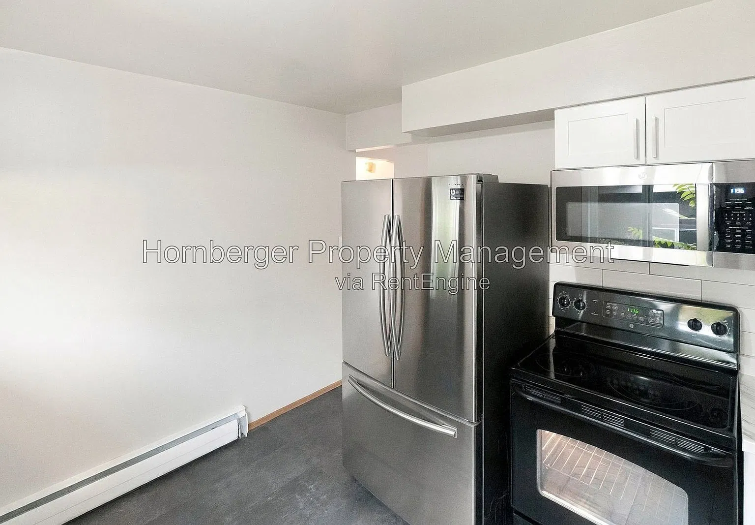 2 bed, 1.0 bath, $1,295 — Photo 4