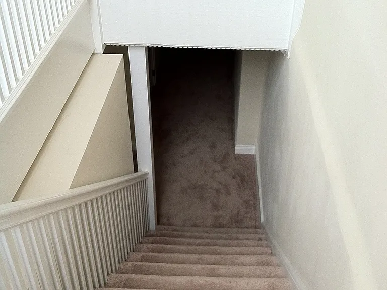 922 Main St — Photo 31