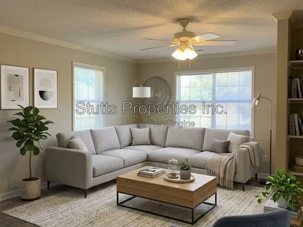 321 W Irvine Ave APT H, Florence, AL 35630