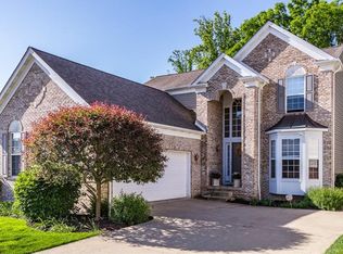 7712 Woodstar Ln #55, Concord Township, OH 44077