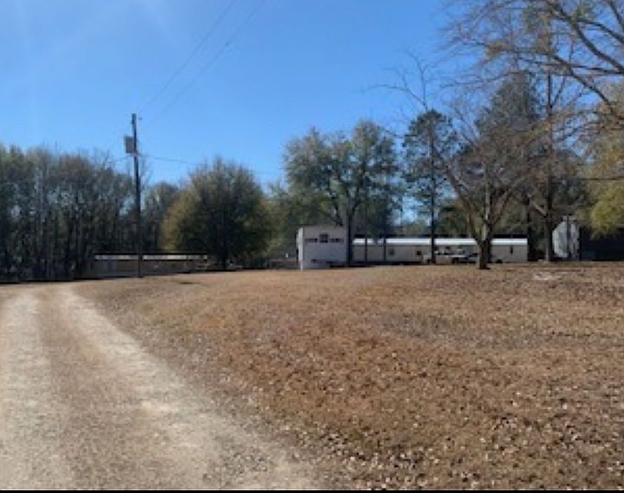 1st image of 12 Private Road 1308 #61-68-49