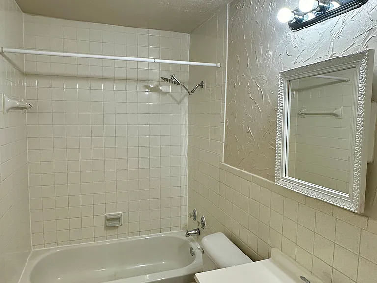 5617 Watters Pl — Photo 8