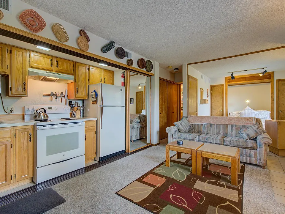 855 S 5th Ave #256-G