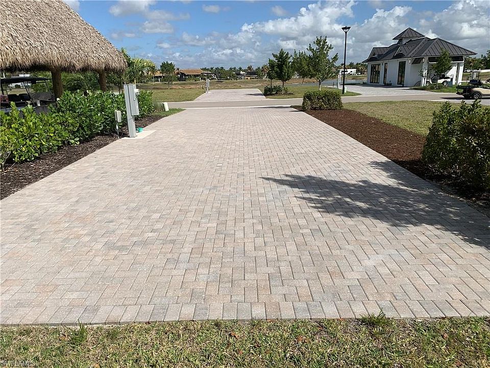 1st image of 5570 Laguna Caribe CIR
