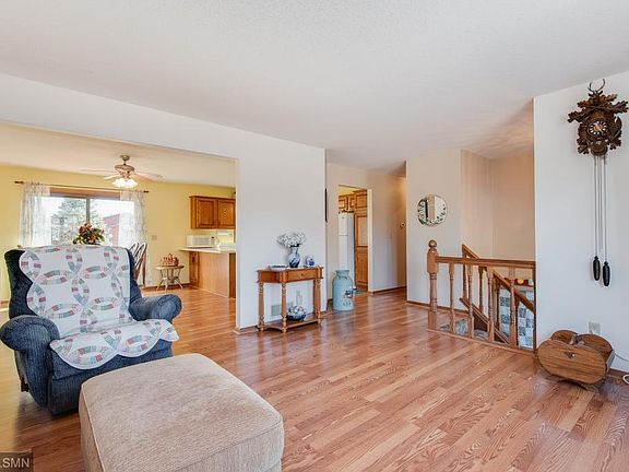 4th image of 469 Brookwood Dr