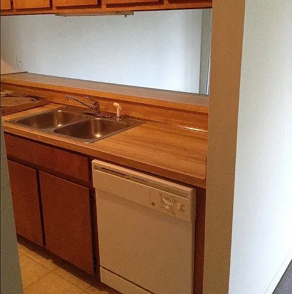 Copeland Place — Photo 2