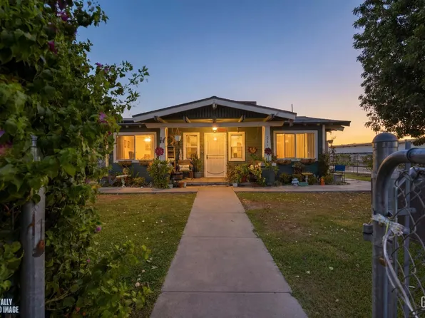 211 Eureka St, Bakersfield, CA 93305