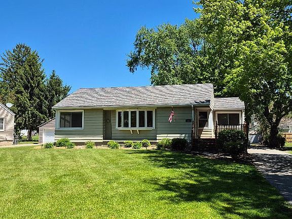 4th image of 125 Martin Dr