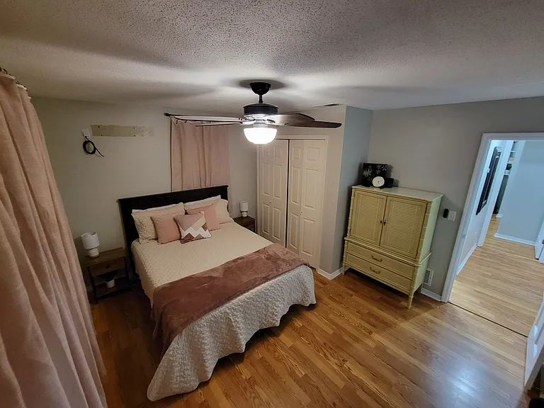 932 Pelican Bay Dr — Photo 35