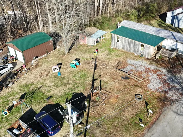 208 Henard Rd, Rogersville, TN 37857