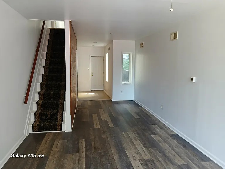 17 E Ashmead St — Photo 18