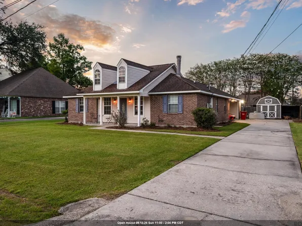 18526 White Oak Dr, Prairieville, LA 70769