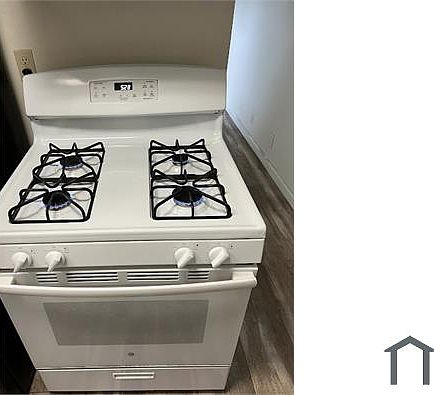 2nd image of 1846 Davis St APT 6
