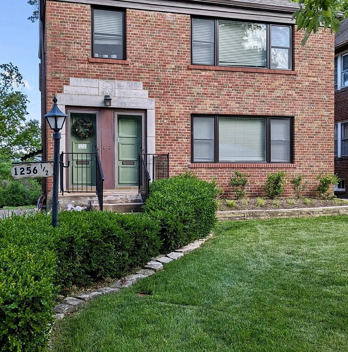 1256 1/2 Moorlands Dr — Photo 1