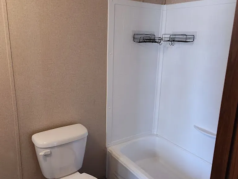 5600 W Kilgore Ave — Photo 29