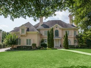5695 Cross Gate Dr, Sandy Springs, GA 30327