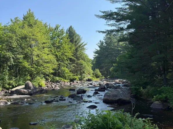 23 Church St, Dickinson Center, NY 12930