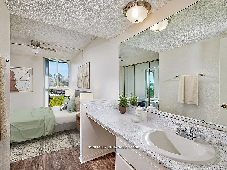 Mellmanor Apartments — Photo 14