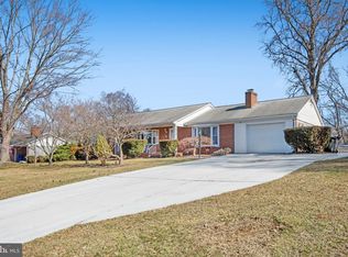 8907 Weir St, Manassas, VA 20110