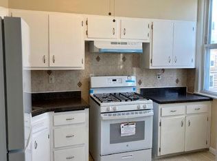 203 Oak St FLOOR 2, Weehawken, NJ 07086