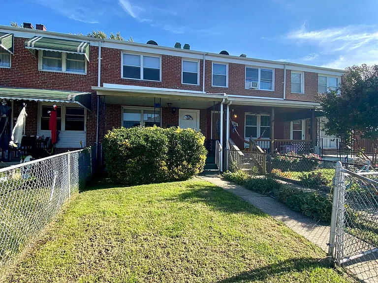 7805 Saint Patricia Ln — Photo 1