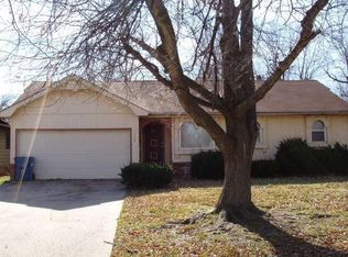 1248 E Sunset St, Springfield, MO 65804