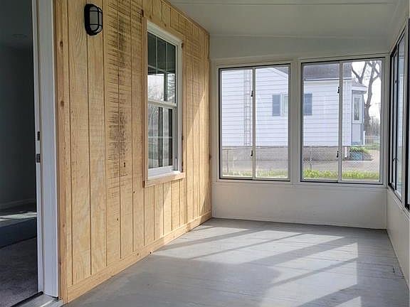 2nd image of 3758 McGregor Ln