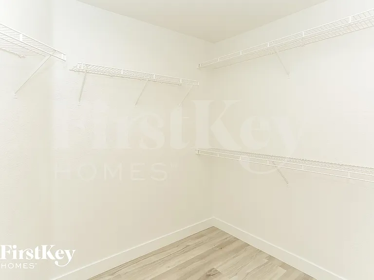 6009 Winter Meadow St — Photo 11